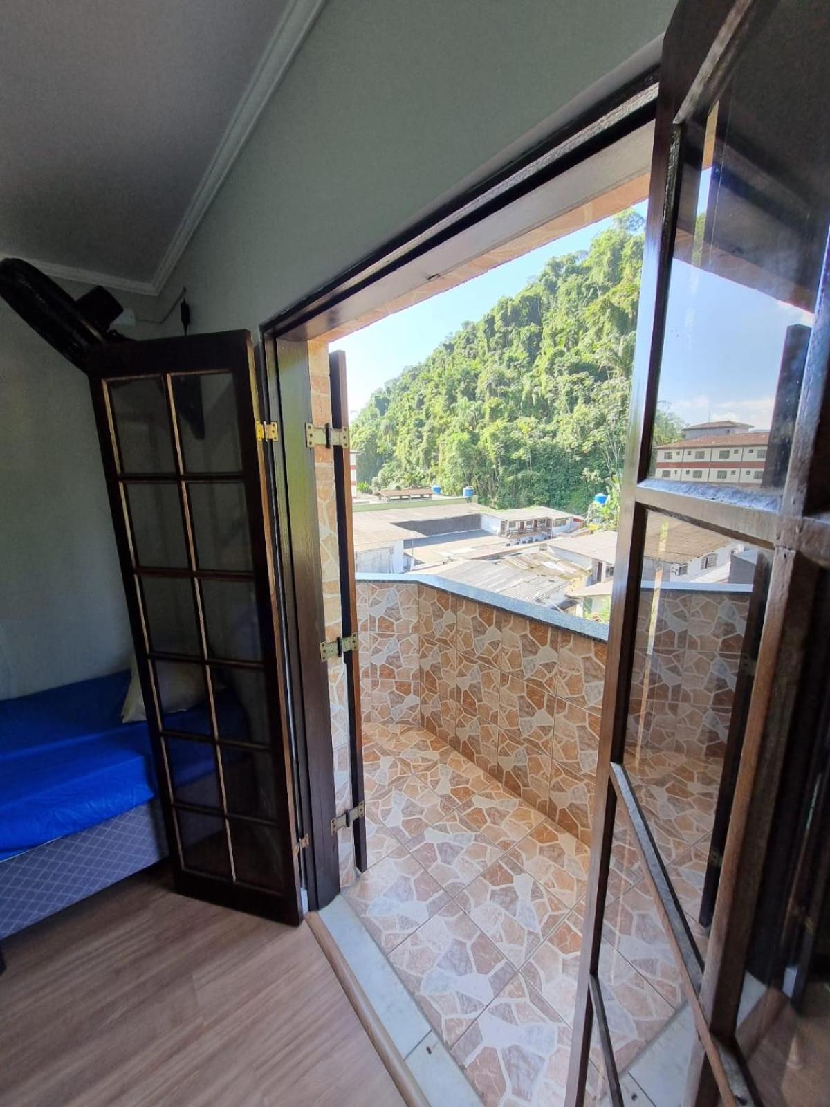 Apartamento encantador com 50 m da praia Pereque-açú Ubatuba Extérieur photo